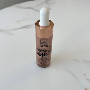 New. Glow milk dropper liquid highlighter. Color Blind Date.